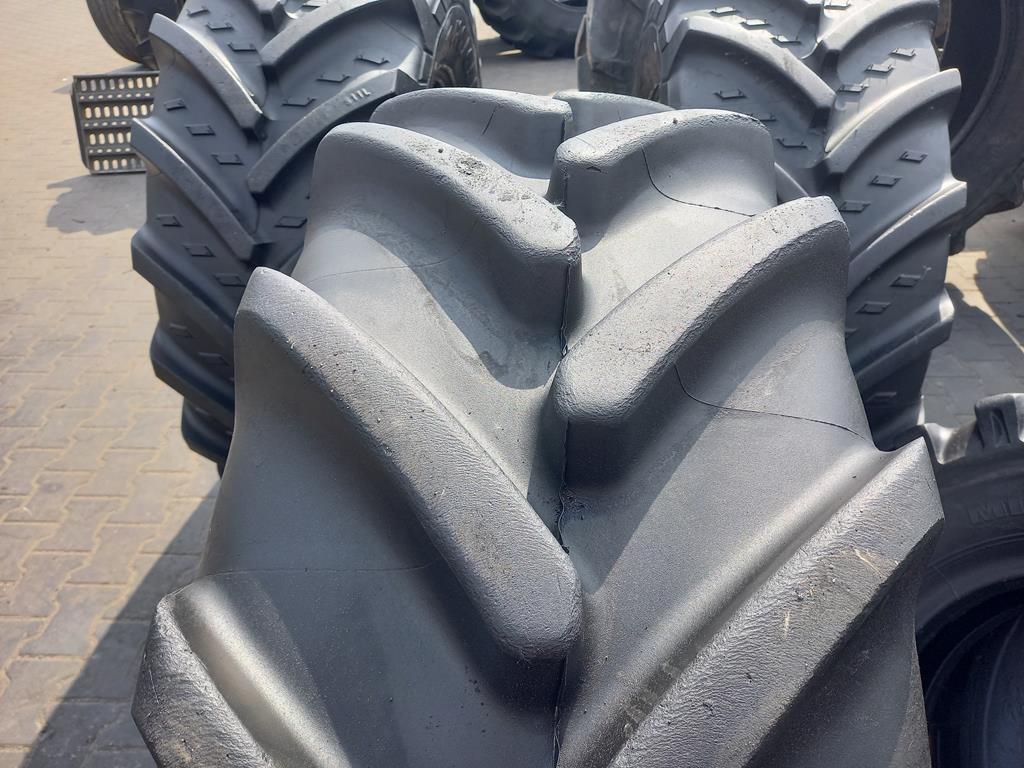 Opona używana rolnicza 380/70R28 MICHELIN OMNIBIB 1600zł W4948 - obrazek 5