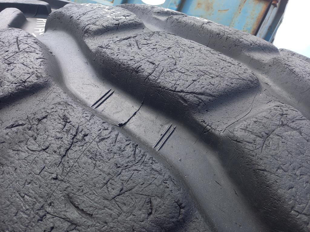 Opona używana przemysłowa 750/65R25 30/65R25 BRIDGESTONE VSLT 4800zł W4953 - obrazek 9