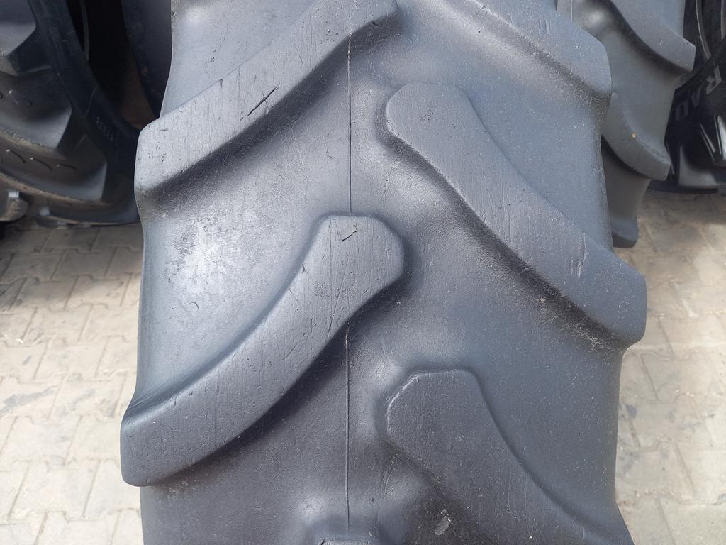 2x Opona używana rolnicza 420/70R28 FIRESTONE R6000 900zł W4955 - obrazek 4