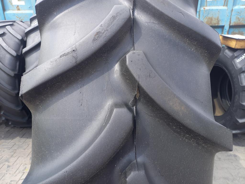 2x Opona używana rolnicza 520/85R38 20.8R38 FIRESTONE R8000 2600zł W4957 - obrazek 5