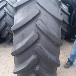 2x Opona używana rolnicza 520/70R38 CONTINENTAL CONTRACT AC70T 1500zł W4958