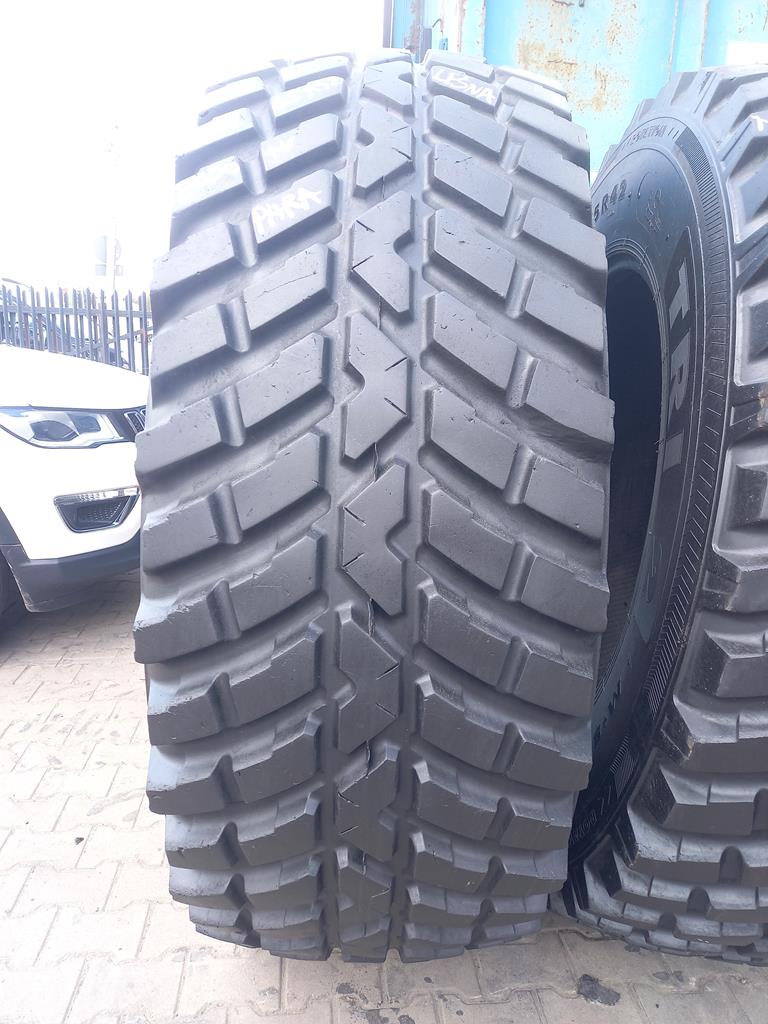 2x Opona używana leśna 650/65R42 NOKIAN TRI2 4000zł W4960 - obrazek 5