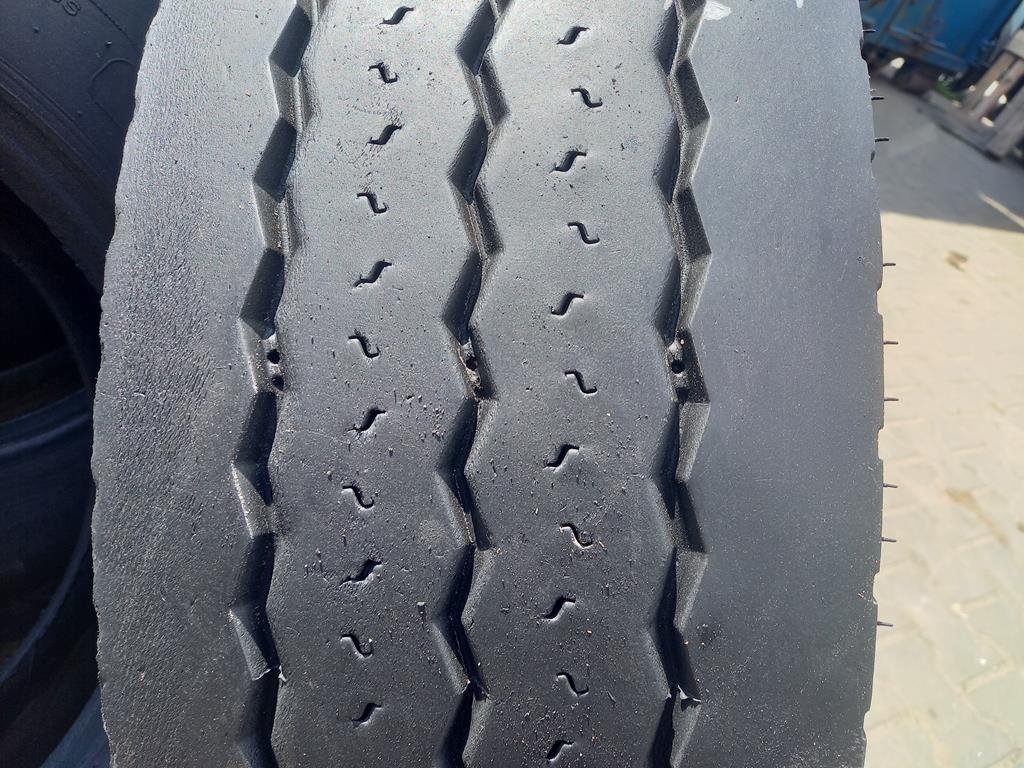 4x Opona używana ciężarowa 245/70R17.5 MICHELIN XTE2+ 250zł C2756 - obrazek 5