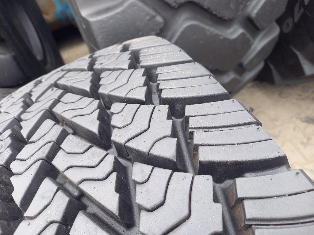 Opona używana ciężarowa 315/80R22.5 GOODYEAR ULTRAGRIP MAX D 700zł C2762 - obrazek 6