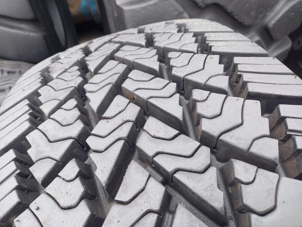 Opona używana ciężarowa 315/80R22.5 GOODYEAR ULTRAGRIP MAX D 700zł C2762 - obrazek 9