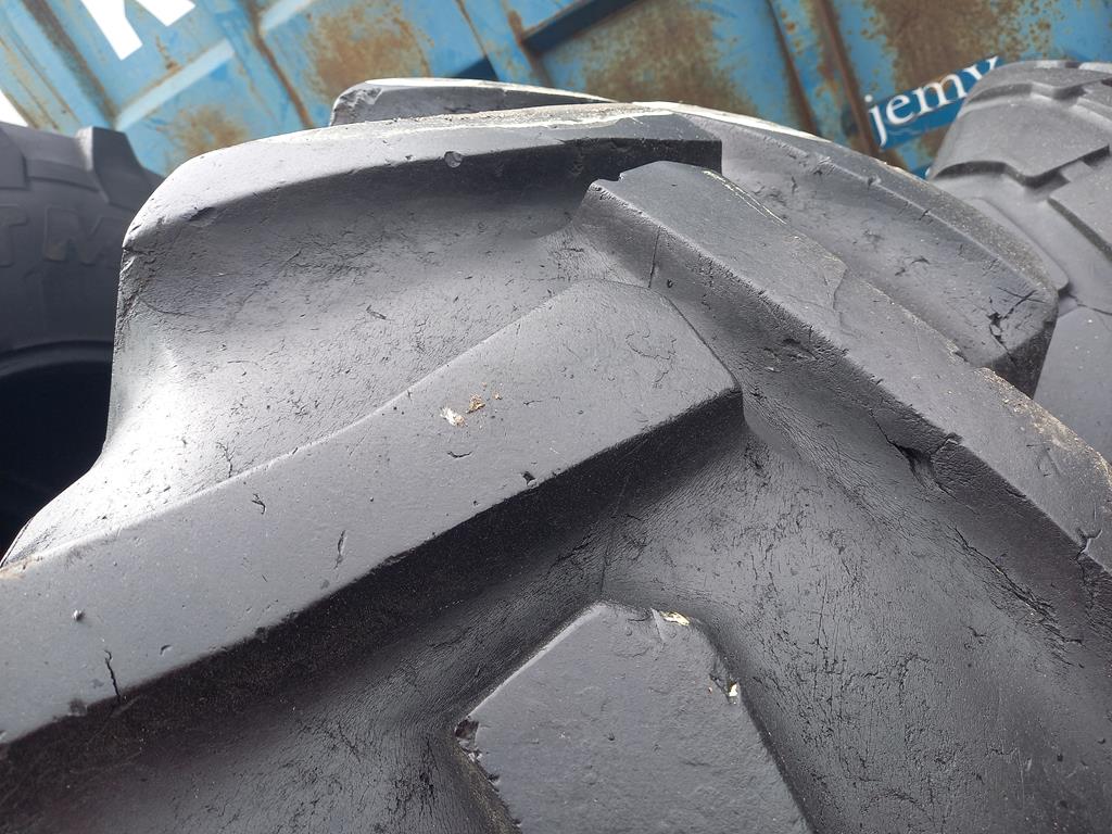 Opona używana rolnicza 18.4R34 KORMORAN AN-21 1100zł W4975 - obrazek 4