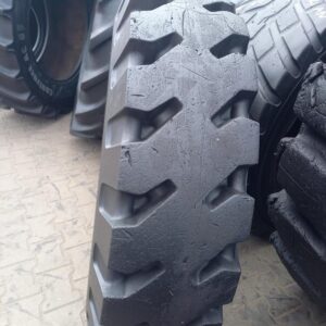 Opona używana przemysłowa 12.00R20 MICHELIN X MINED 2 L-5 2000zł W4979