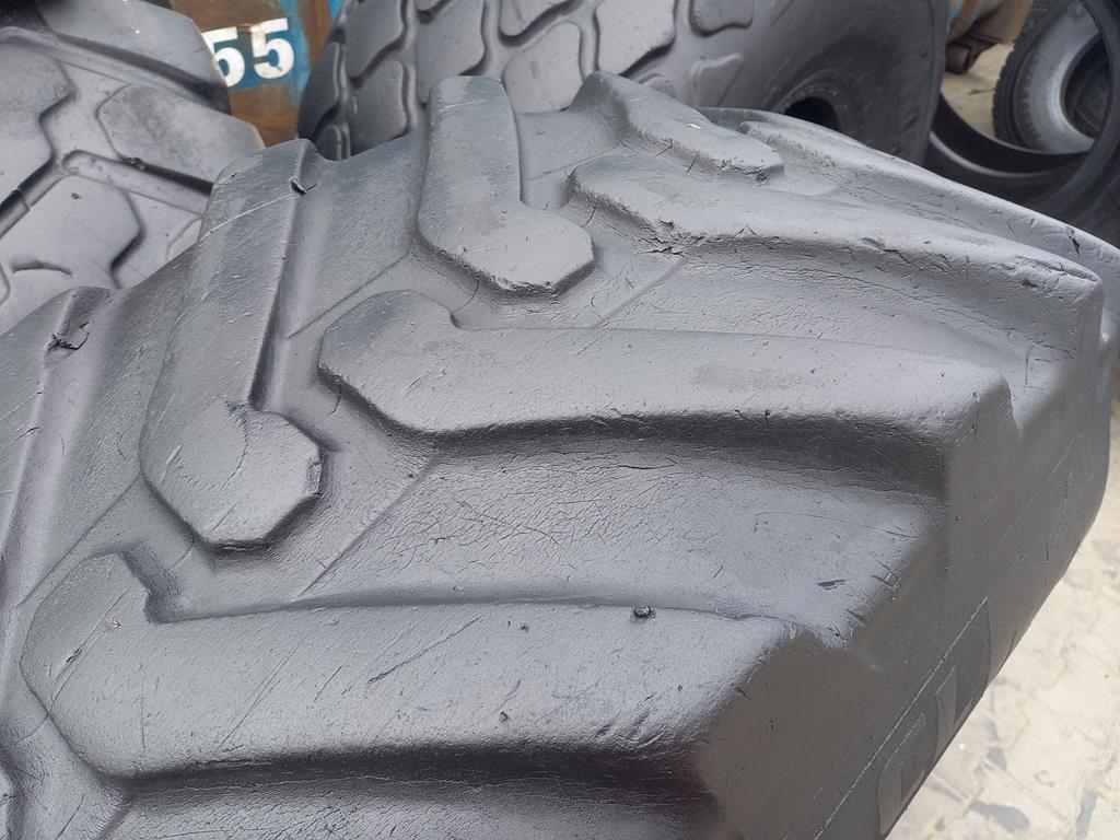 Opona używana przemysłowa 480/80-26 18.4-26 MICHELIN POWER CL 900zł W4989 - obrazek 6
