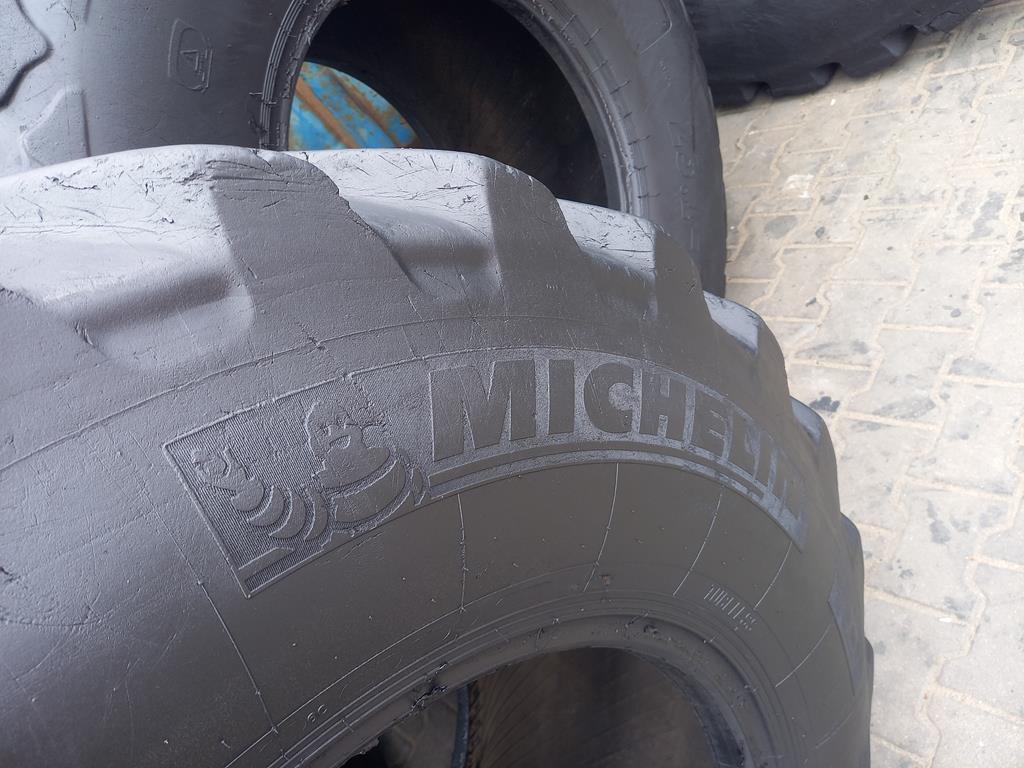 Opona używana przemysłowa 480/80-26 18.4-26 MICHELIN POWER CL 900zł W4989 - obrazek 9