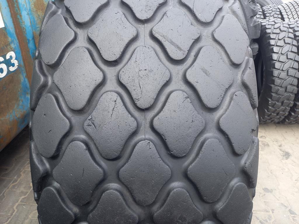 Opona używana rolnicza 23.1-26 23.1R26 BOMAG TR-387 1800zł W4992 - obrazek 4