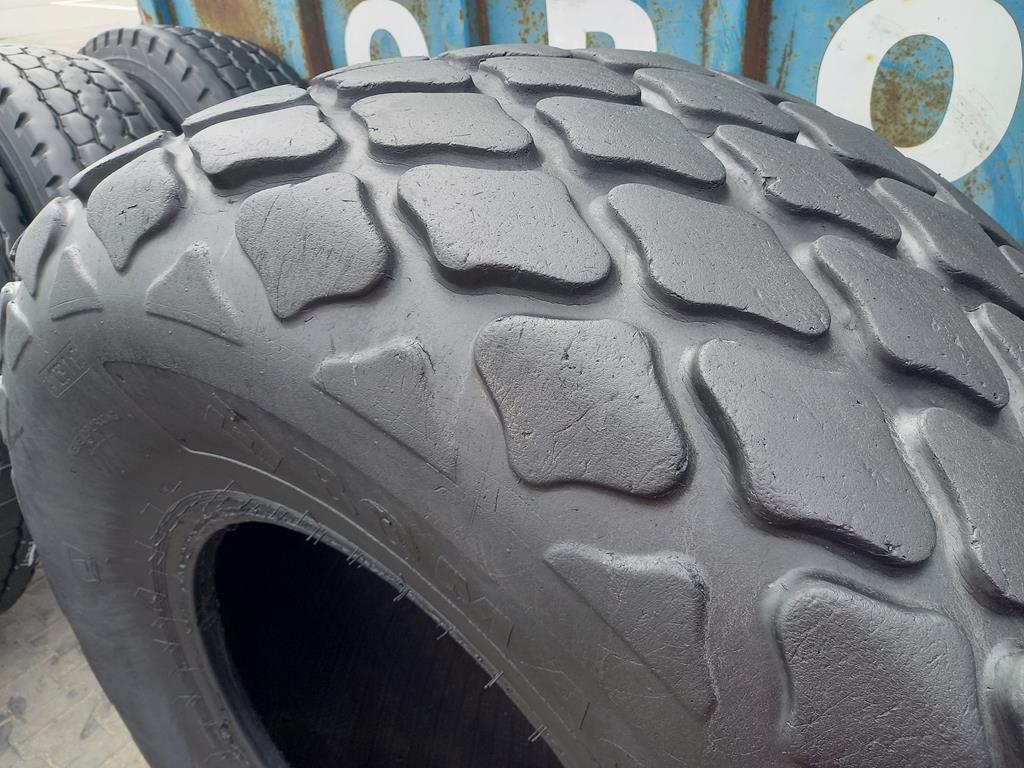 Opona używana rolnicza 23.1-26 23.1R26 BOMAG TR-387 1800zł W4992 - obrazek 11