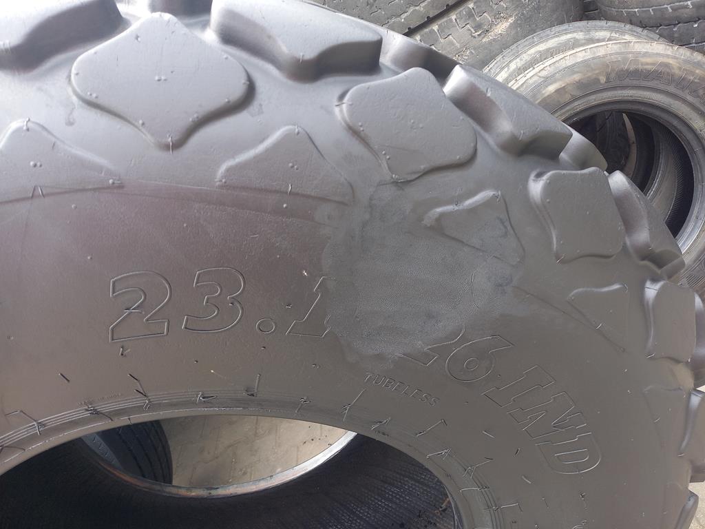 Opona używana rolnicza 23.1-26 BOMAG TR-387 2000zł W4993 - obrazek 8