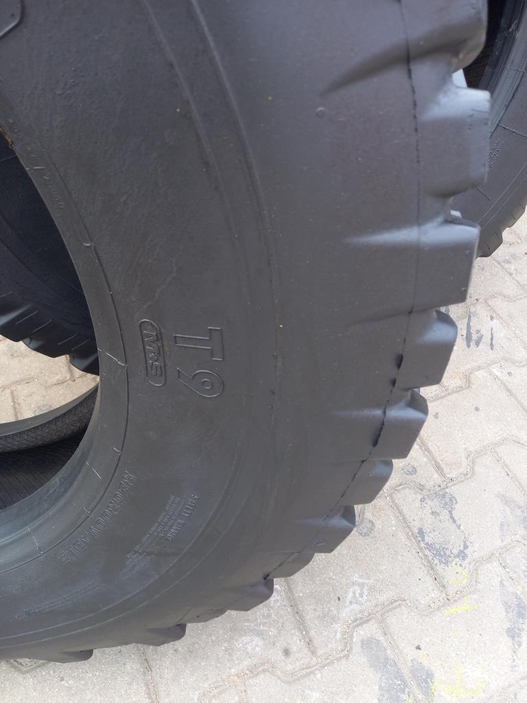 4x Opona używana przemysłowa 10R22.5 CONTINENTAL T9 450zł W4994 - obrazek 12