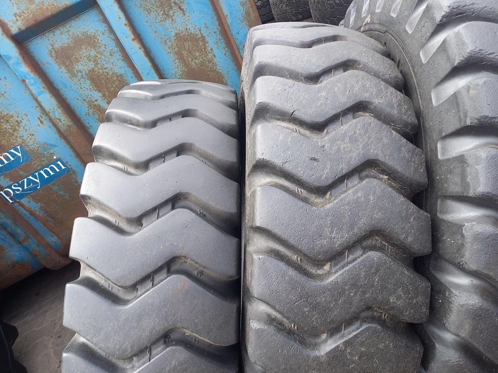 4x Opona używana przemysłowa 14.00-24 14.00R24 CONTINENTAL 875zł(szt.) W4996 - obrazek 5