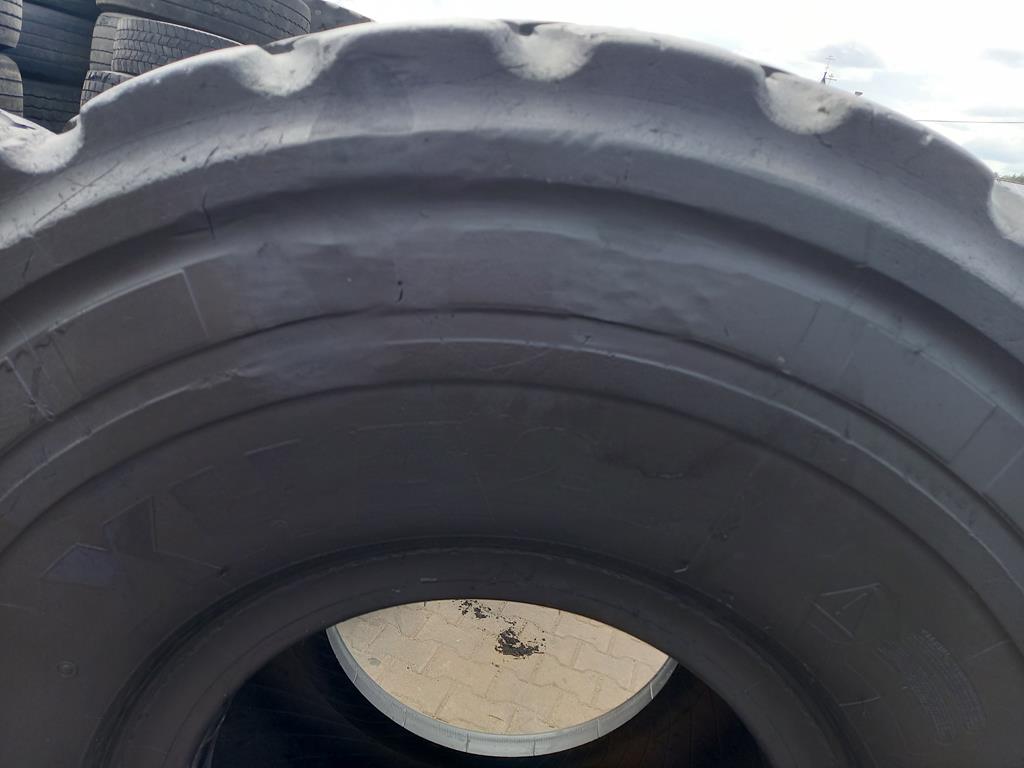 Opona używana przemysłowa 26.5R25 MICHELIN XHA2 2400zł W4997 - obrazek 10