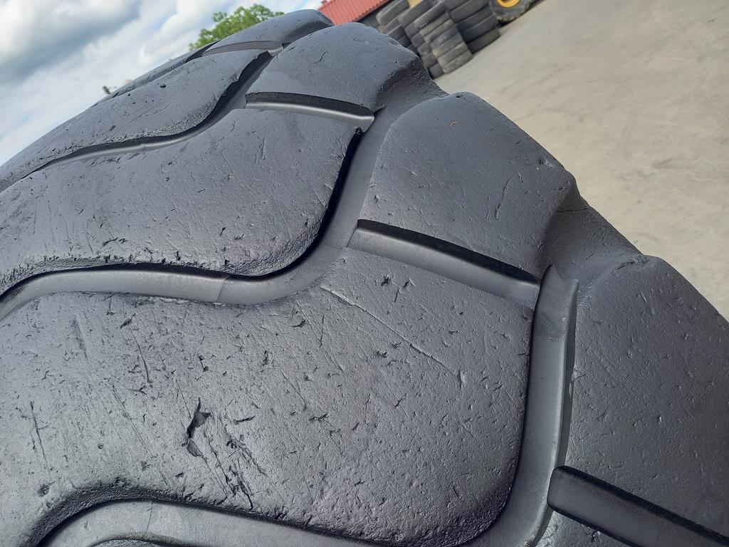 Opona używana przemysłowa 26.5R25 MICHELIN XHA2 2400zł W4997 - obrazek 7