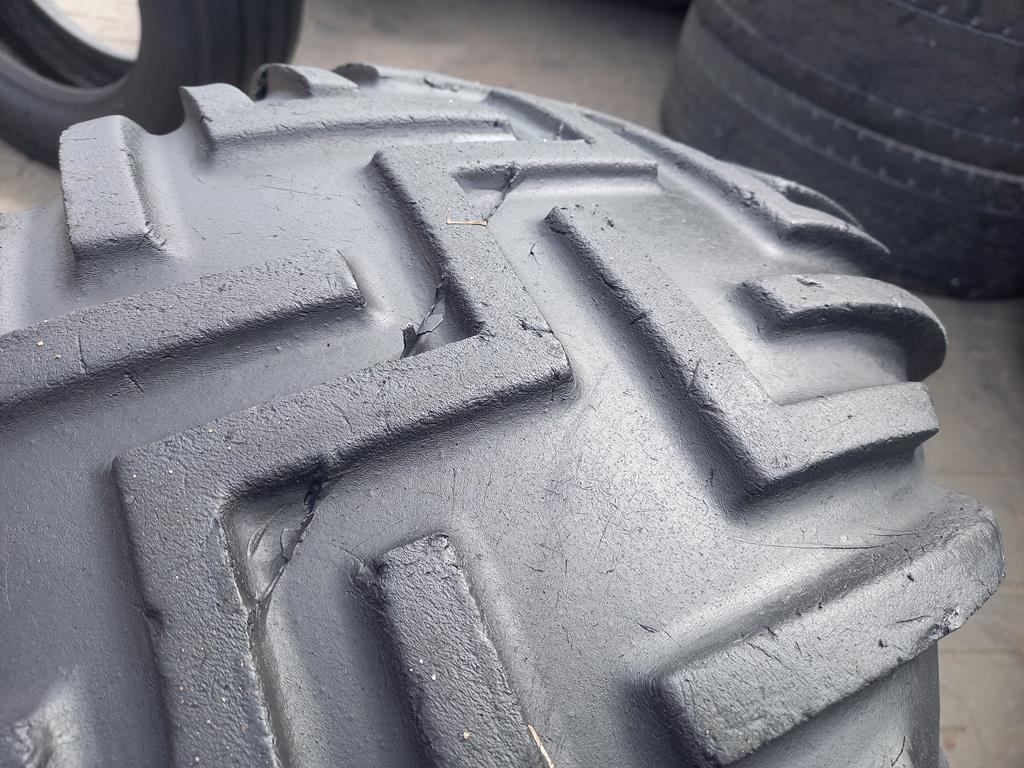 Opona używana rolnicza 31X15.50-15 GOODYEAR XTRA TRAC 180zł W5000 - obrazek 8