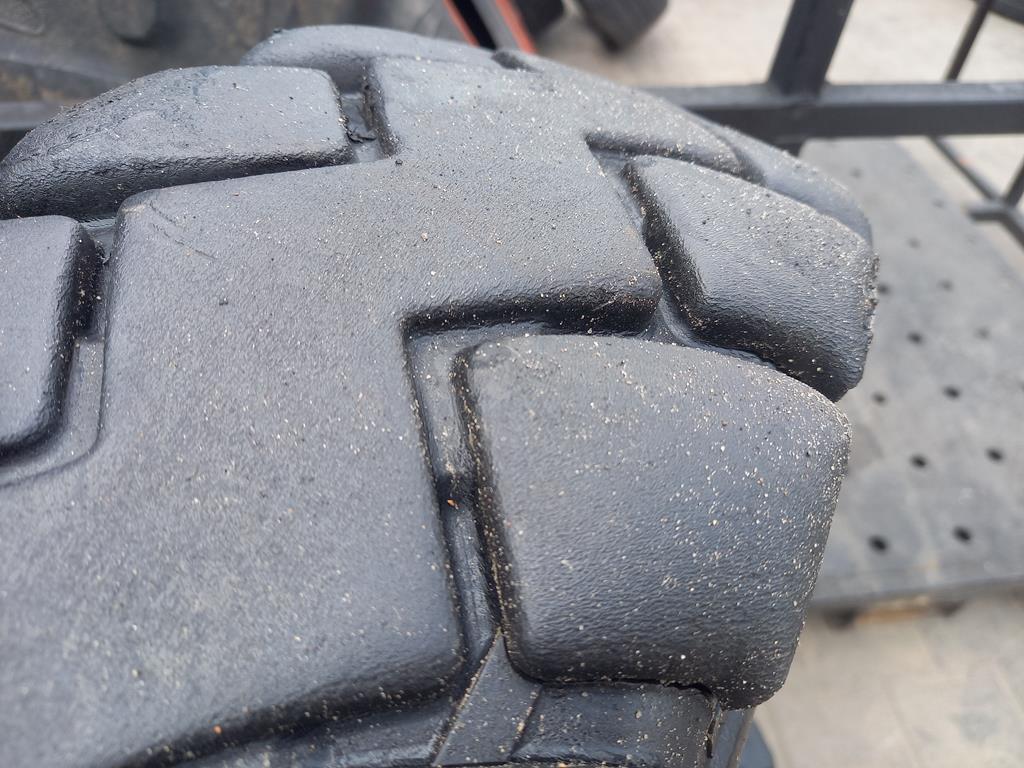 Opona używana przemysłowa 6.50-10 KENDA K610 KINETIC 100zł W5012 - obrazek 6