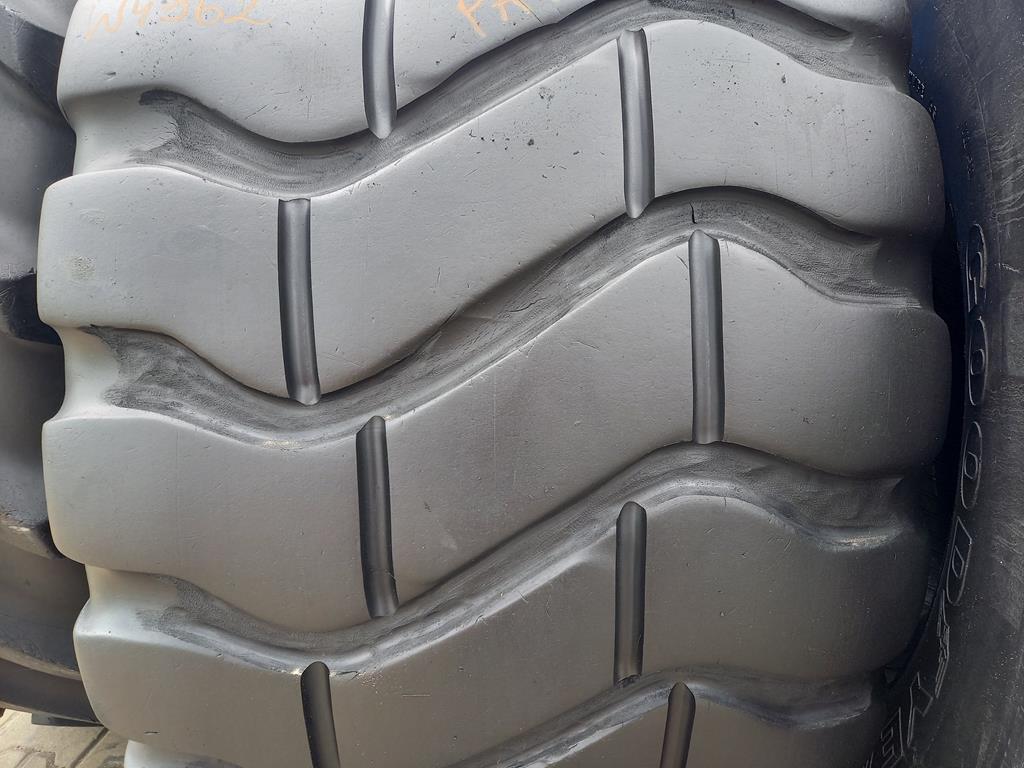 2x Opona używana przemysłowa 750/65R25 GOODYEAR TL3A+ 3800zł W5014 - obrazek 4