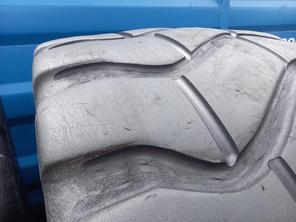 2x Opona używana przemysłowa 750/65R25 GOODYEAR TL3A+ 3800zł W5014 - obrazek 5