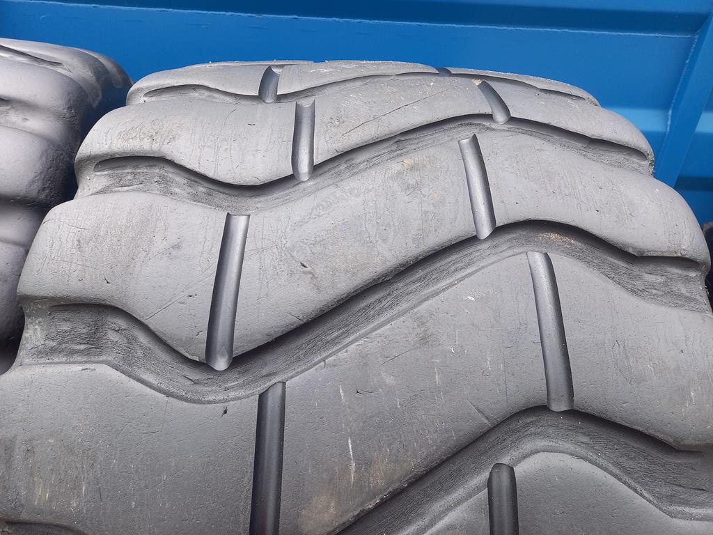 2x Opona używana przemysłowa 750/65R25 GOODYEAR TL3A+ 3800zł W5014 - obrazek 10