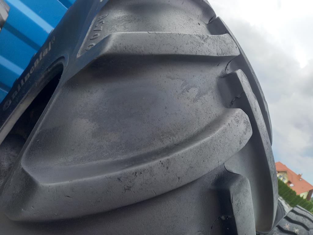 Opona używana rolnicza 680/85R32 CONTINENTAL AC70 G 1900zł W5020 - obrazek 9