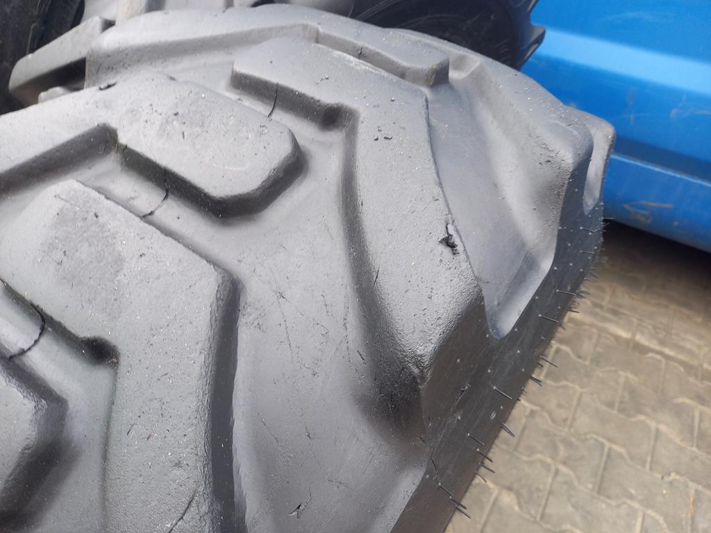 Opona używana przemysłowa 400/70-20 16/70-20 GALAXY SUPER INDUSTRIAL LUG 600zł W5027 - obrazek 6