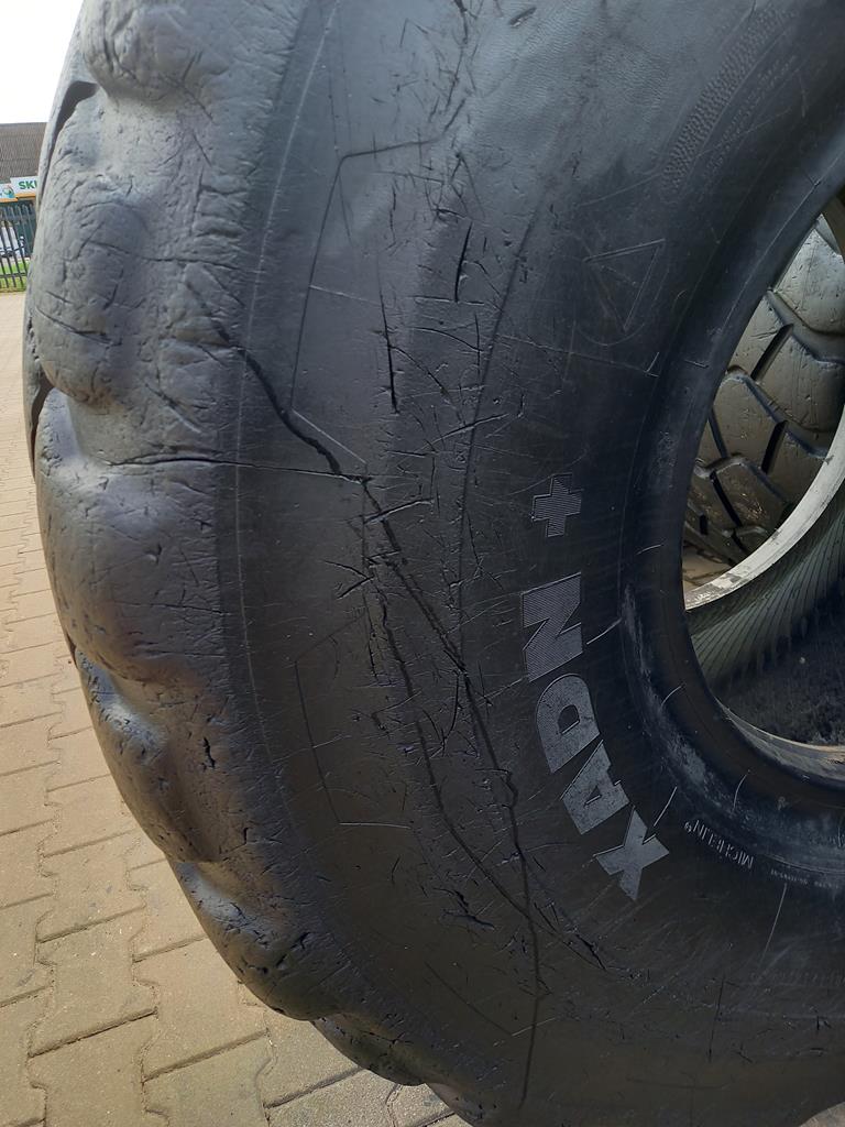 2x Opona używana przemysłowa 23.5R25 MICHELIN XADN+ 2800zł W5030 - obrazek 16