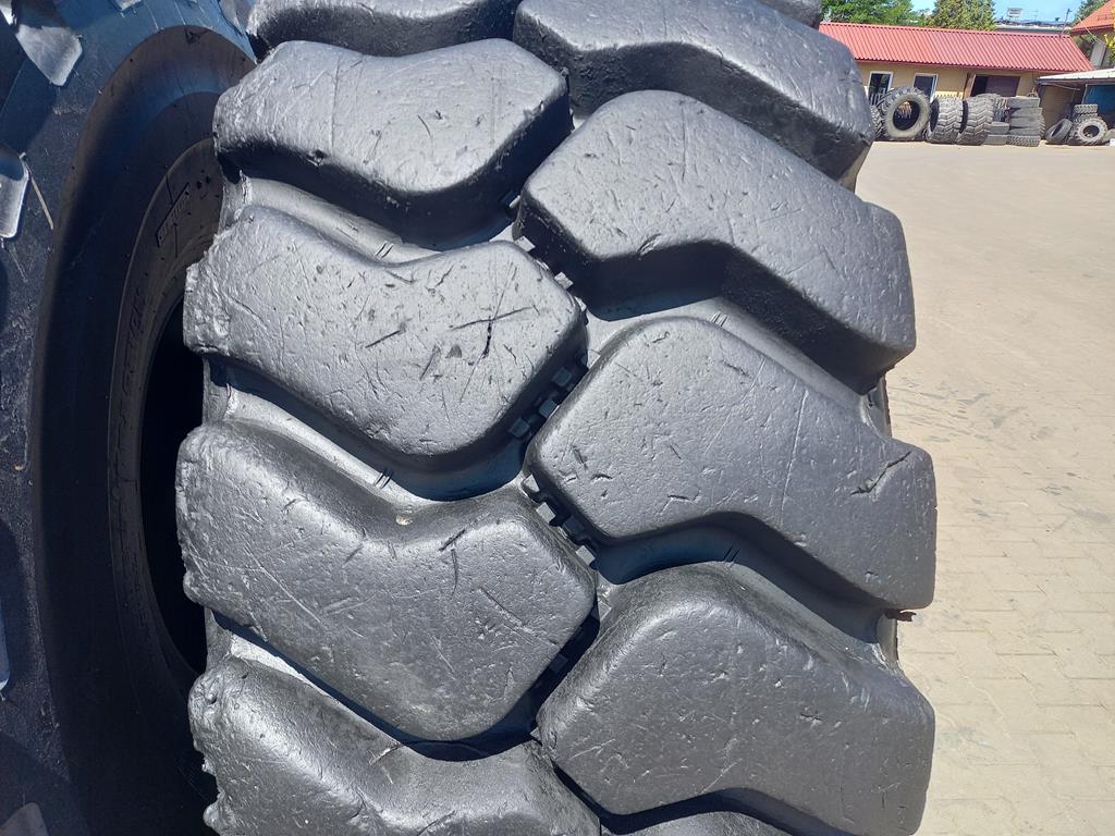 2x Opona używana przemysłowa 23.5R25 BRIDGESTONE VSDDT L-5 4500zł W5032 - obrazek 4