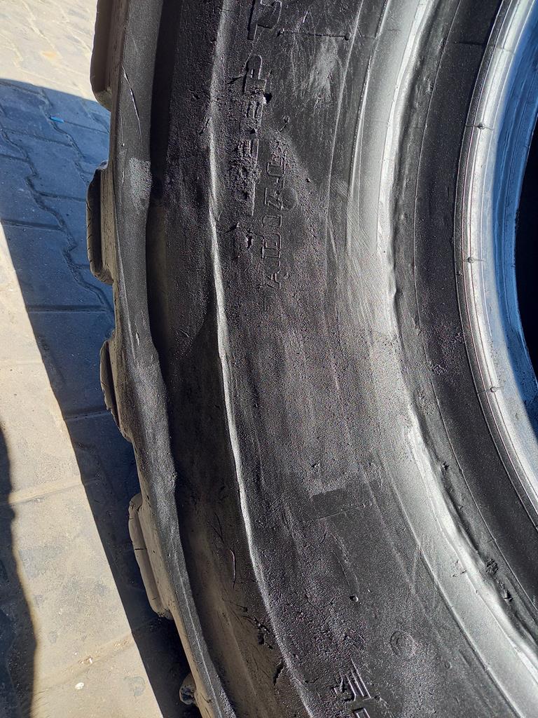 2x Opona używana przemysłowa 23.5R25 BRIDGESTONE VSDDT L-5 4500zł W5032 - obrazek 8
