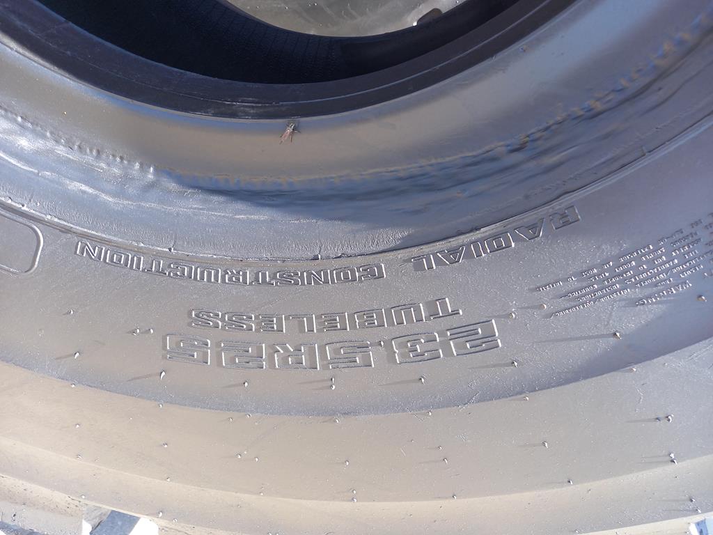 4x Opona używana przemysłowa 23.5R25 GOODYEAR RL5K 4500zł W5033 - obrazek 9