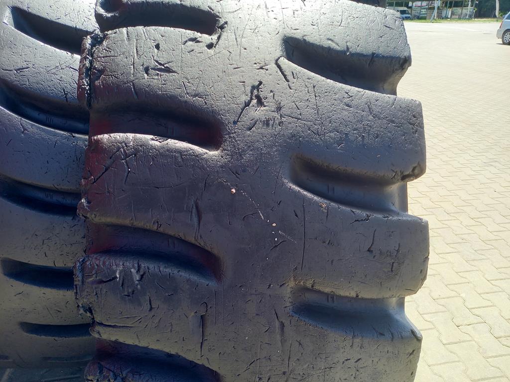 4x Opona używana przemysłowa 23.5R25 GOODYEAR RL5K 4500zł W5033 - obrazek 6