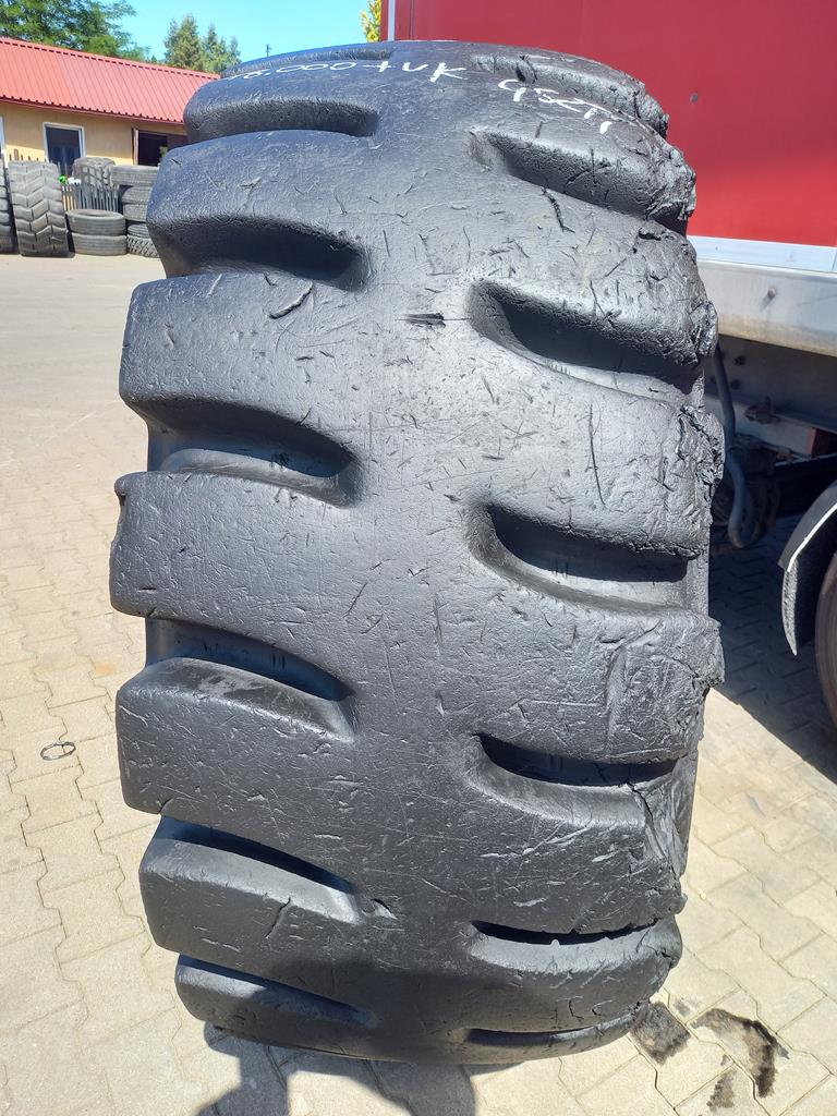4x Opona używana przemysłowa 23.5R25 GOODYEAR RL5K 4500zł W5033 - obrazek 11