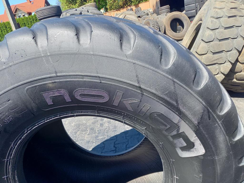 Opona używana rolnicza 710/50R26.5 NOKIAN COUNTRY KING 2200zł W5036 - obrazek 12
