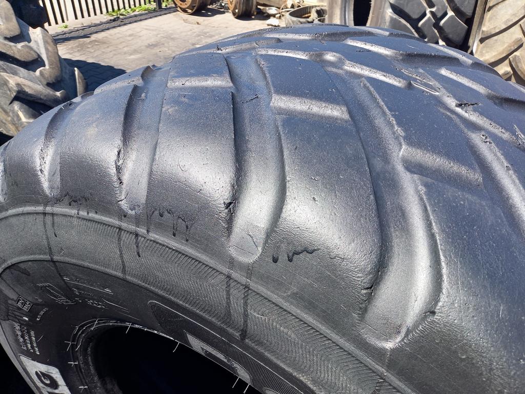 Opona używana rolnicza 710/50R26.5 NOKIAN COUNTRY KING 2200zł W5036 - obrazek 14