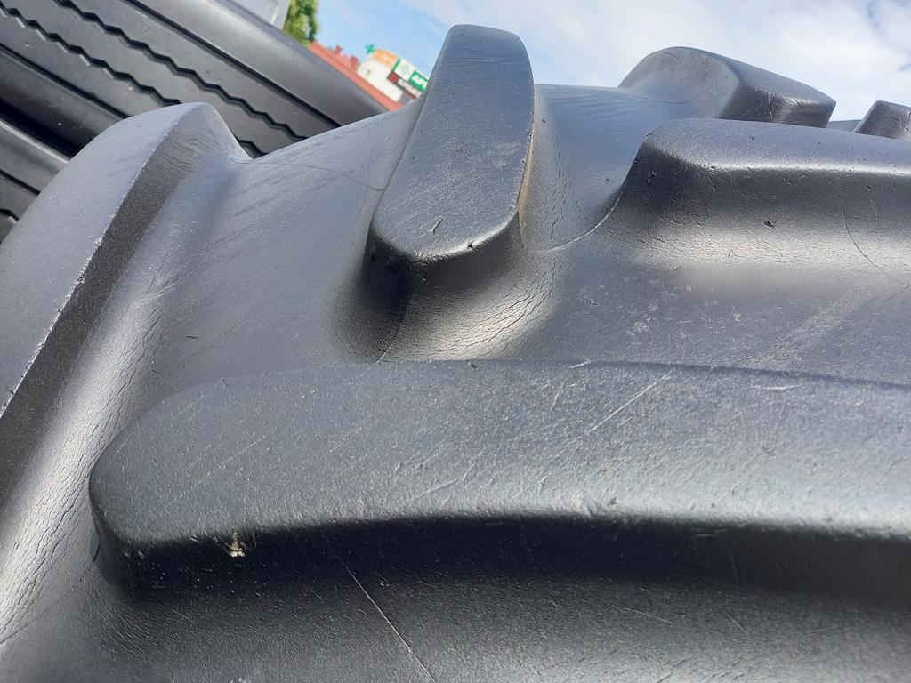 Opona używana rolnicza 580/70R38 MICHELIN 2000zł W5038 - obrazek 6