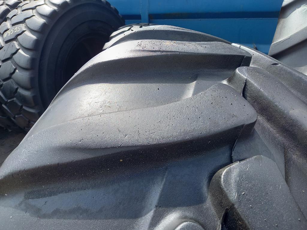 Opona używana rolnicza 600/60-26.5 600/60R26.5 TRELLEBORG 1900zł W5040 - obrazek 6