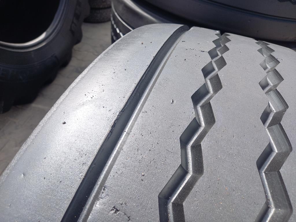 4x Opona używana ciężarowa 385/65R22.5 CONTINENTAL CONTI HYBRID HT3 300zł C2774 - obrazek 6