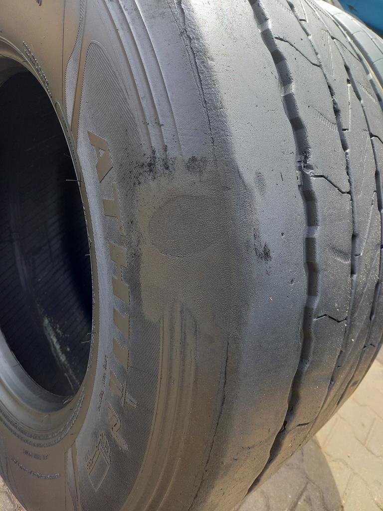 Opona używana ciężarowa 445/45R19.5 ARMSTRONG ATH 11; 600zł C2776 - obrazek 7