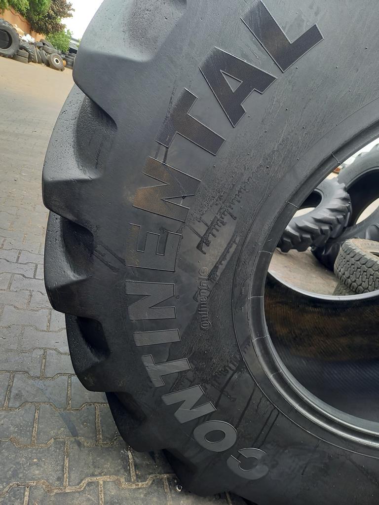 Opona używana rolnicza 800/70R32 CONTINENTAL SVT 4000zł W5048 - obrazek 11