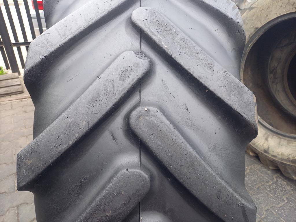 Opona używana rolnicza 460/70R24 17.5R24 ALLIANCE A570; 900zł W5050 - obrazek 4