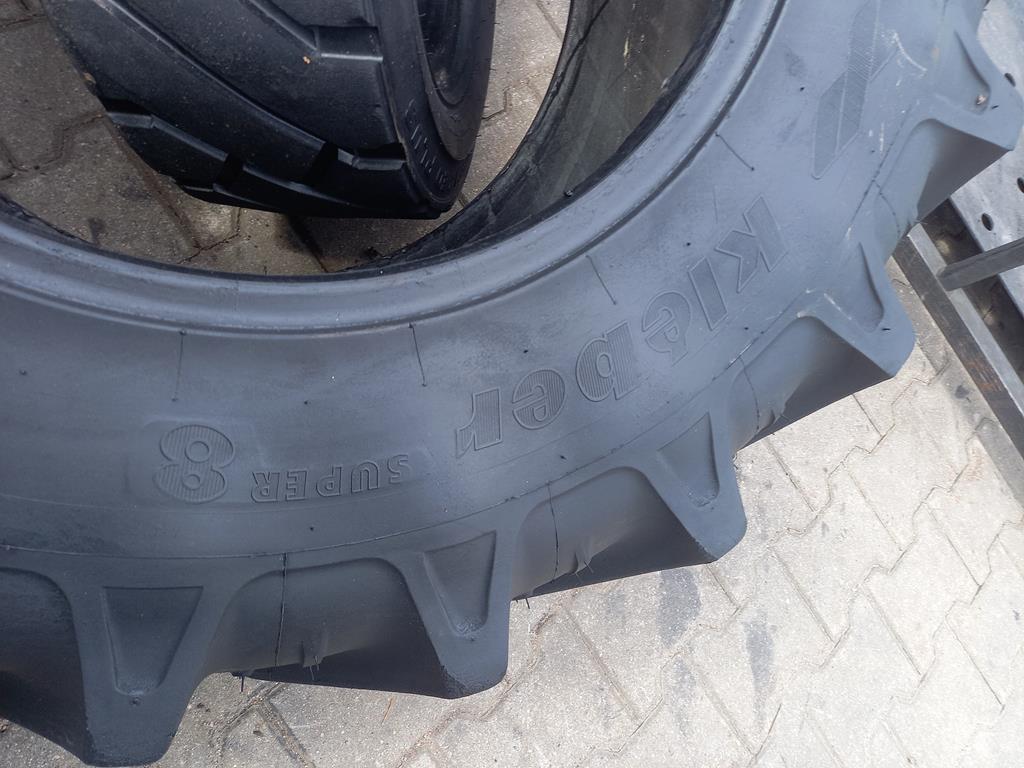 2x Opona używana rolnicza 13.6R24 KLEBER SUPER 8; 1100zł W5056 - obrazek 11