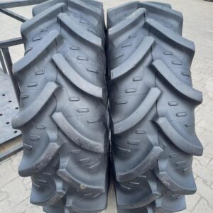 2x Opona używana rolnicza 13.6R24 KLEBER SUPER 8; 1100zł W5056