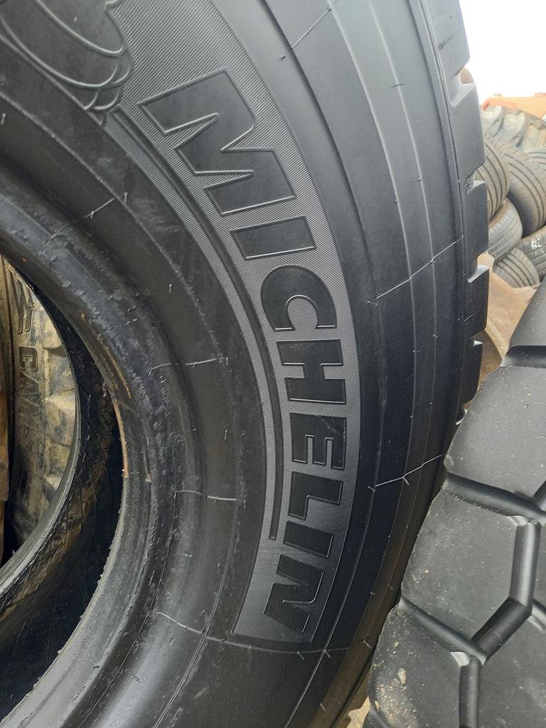 Opona używana przemysłowa 445/95R25 MICHELIN X-CRANE+ 4500zł W5060 - obrazek 11