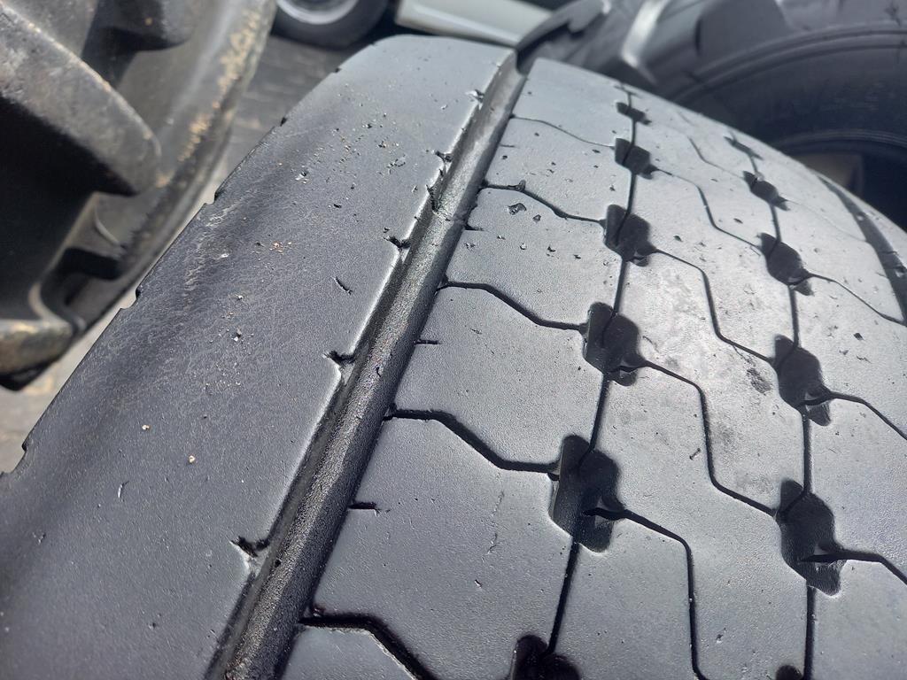 Opona używana ciężarowa 315/70R22.5 DUNLOP SP346 650zł C2793 - obrazek 9