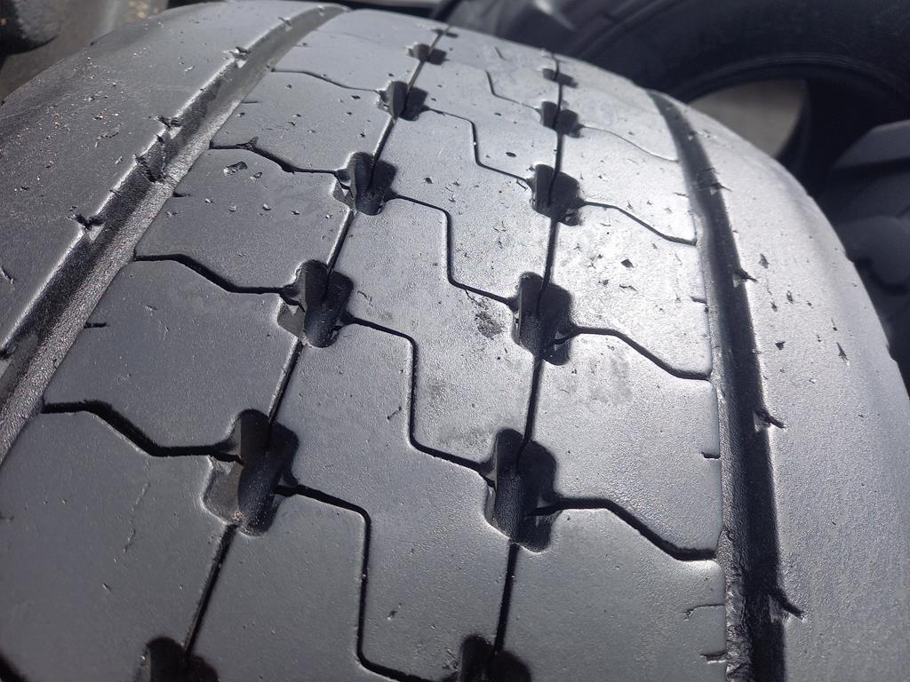 Opona używana ciężarowa 315/70R22.5 DUNLOP SP346 650zł C2793 - obrazek 10