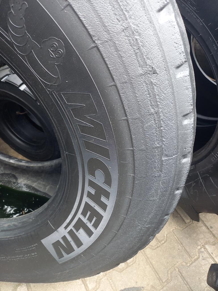 2x Opona używana ciężarowa 445/65R22.5 MICHELIN XZY3 1000zł C2799 - obrazek 13