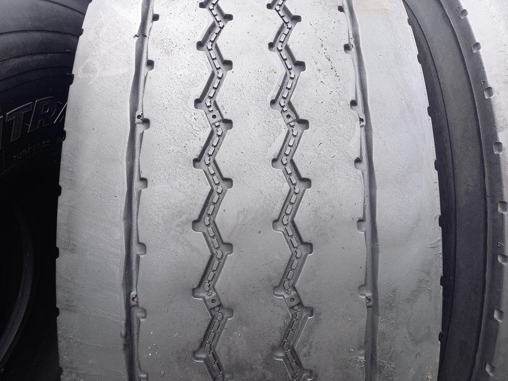 2x Opona używana ciężarowa 445/75R22.5 GOODYEAR OMNITRAC MSS 1200zł C2800 - obrazek 4