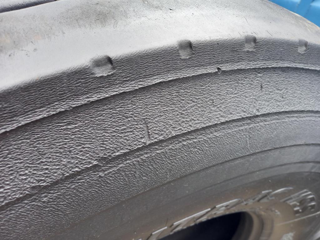 2x Opona używana ciężarowa 445/75R22.5 GOODYEAR OMNITRAC MSS 1200zł C2800 - obrazek 10