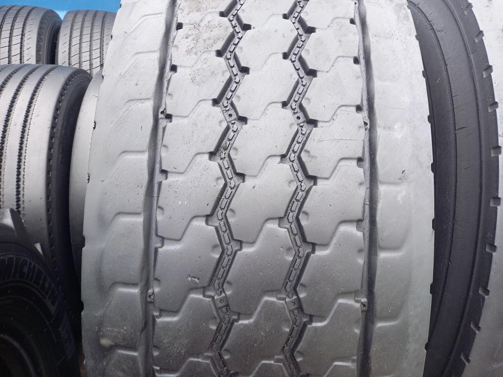 2x Opona używana ciężarowa 445/75R22.5 GOODYEAR 1400zł C2801 - obrazek 4